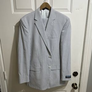 Jos. A. Bank blue seersucker suit 42L 36W NWT